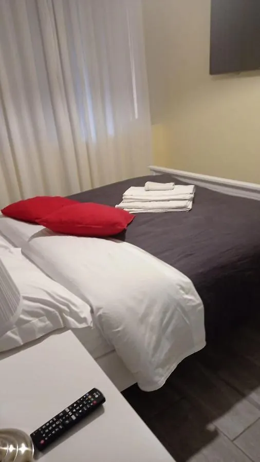 ゲストハウス Alfredo Room Central Station ミラノ